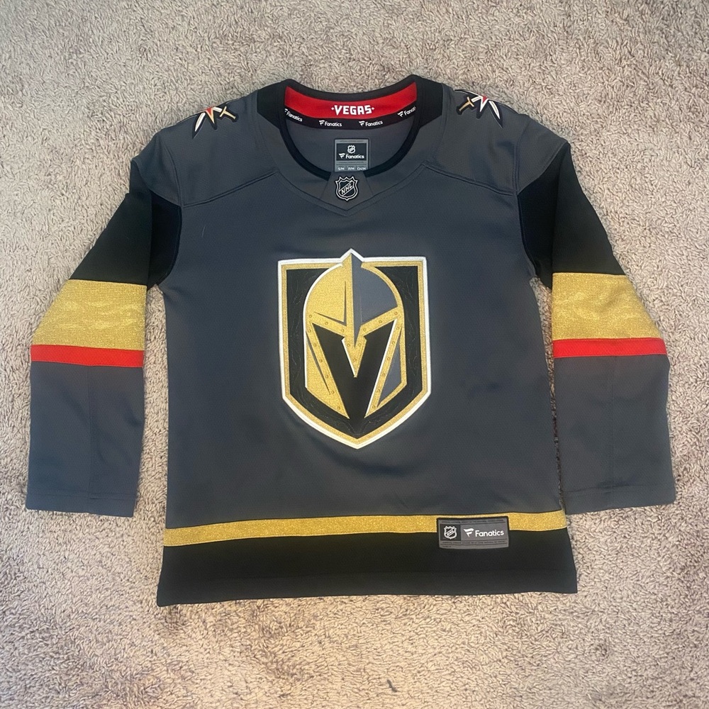 YOUTH SMALL FANATICS VGK JERSEY